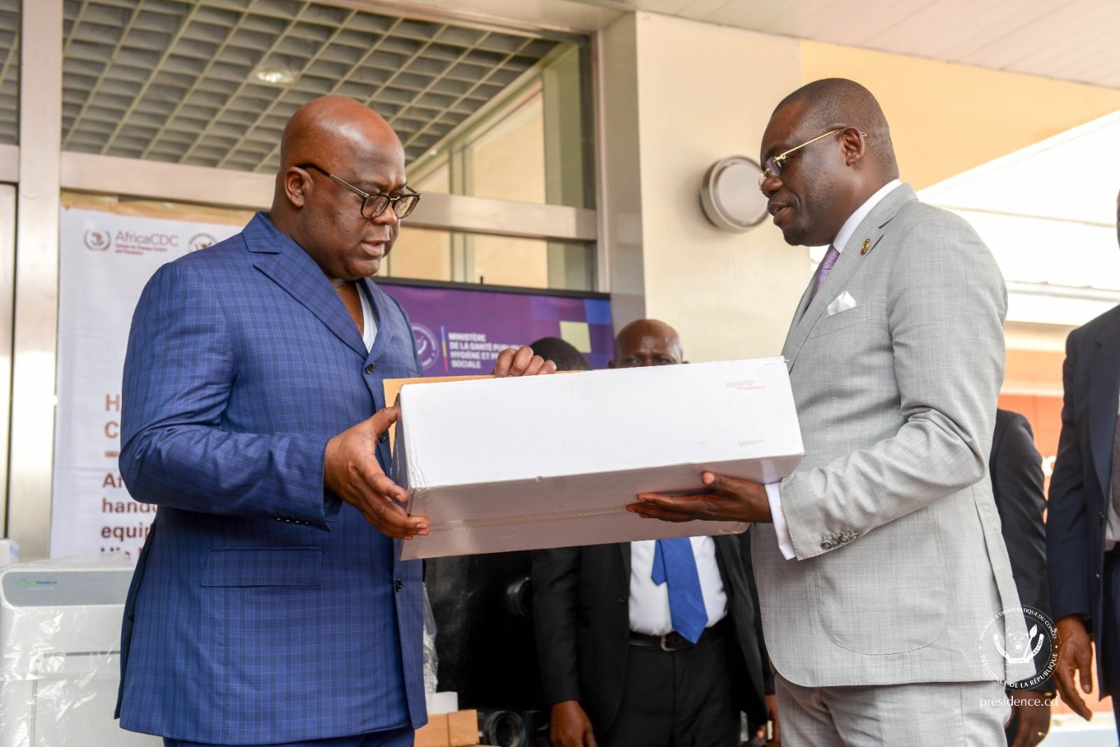 Cdci Rdc Santé : Africa CDC offre à la RDC les matériels médicaux pour la ...